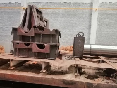 特大型打砂設備，對所有特大型金屬件表面打砂清除表面雜質